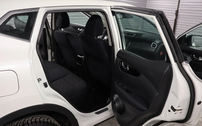 Nissan Qashqai cena 51999 przebieg: 175300, rok produkcji 2014 z Wleń małe 301